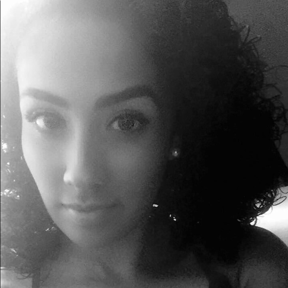 Meet your Posher, Blanca